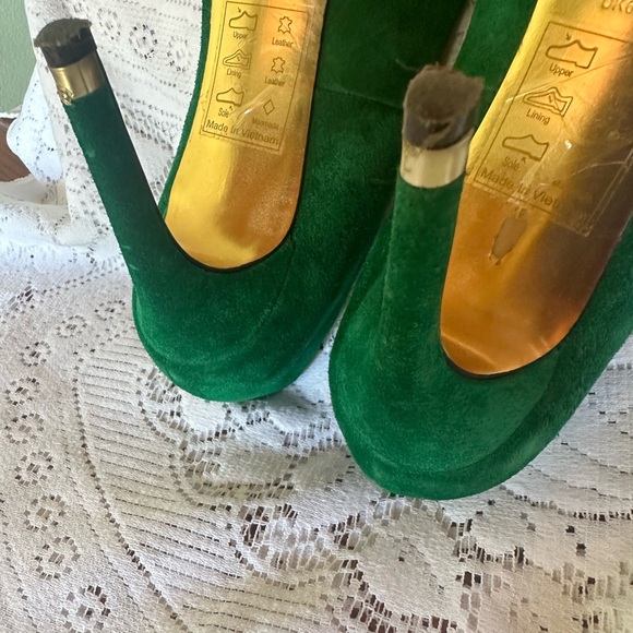 Ted Baker Green Stiletto Heels - Picture 8 of 11
